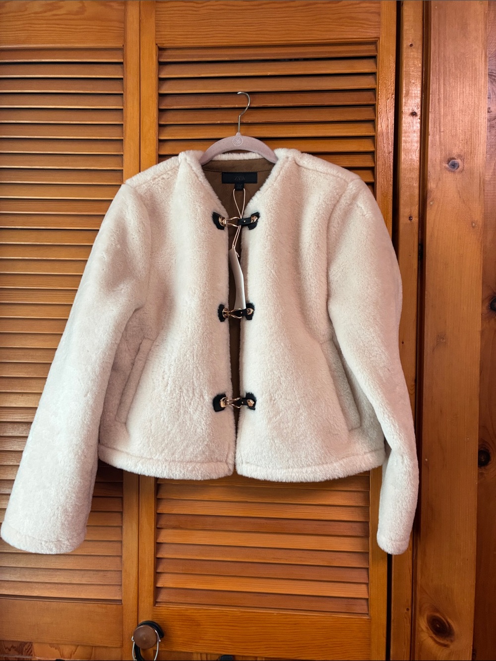 Zara Cream Teddy Faux-Shearling Toggle Coat length 21”pit to pit 20”sleeves 25”